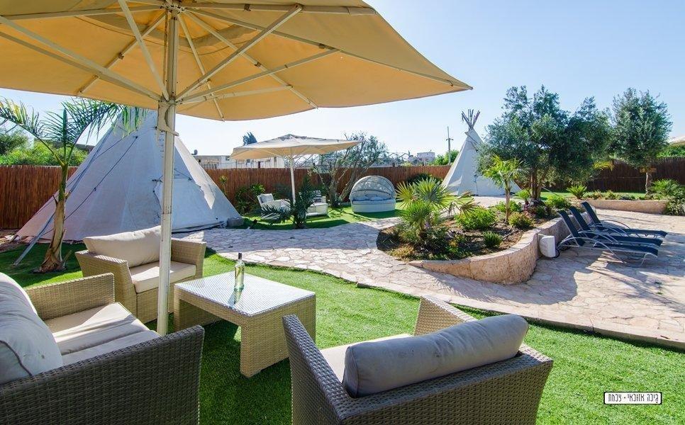 60990 אוהלי הטיפי, מונקאטה, וילה  בשדה דוד וילות - Vila 4 U