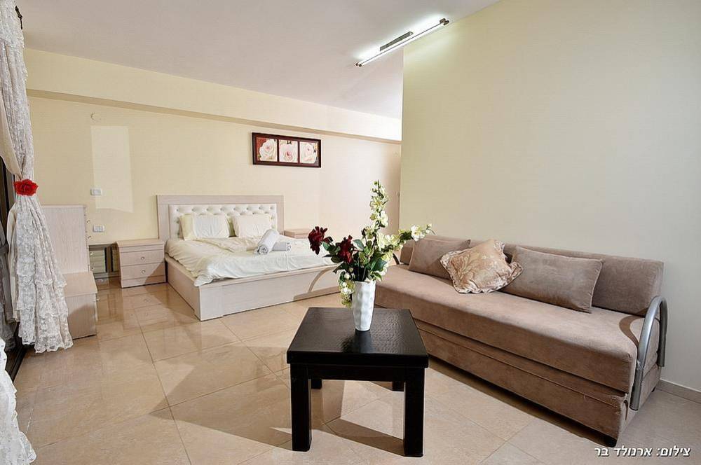 69223 פנים הוילה והחדרים, וילה קינג בוטיק, וילה  בירכא וילות - Vila 4 U