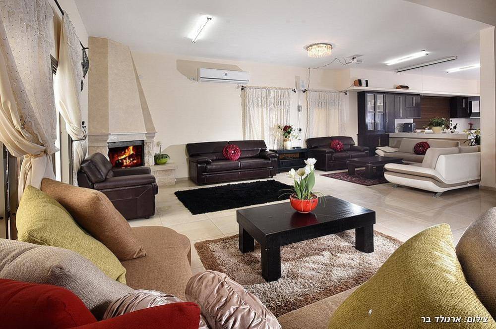 69236 פנים הוילה והחדרים, וילה קינג בוטיק, וילה  בירכא וילות - Vila 4 U