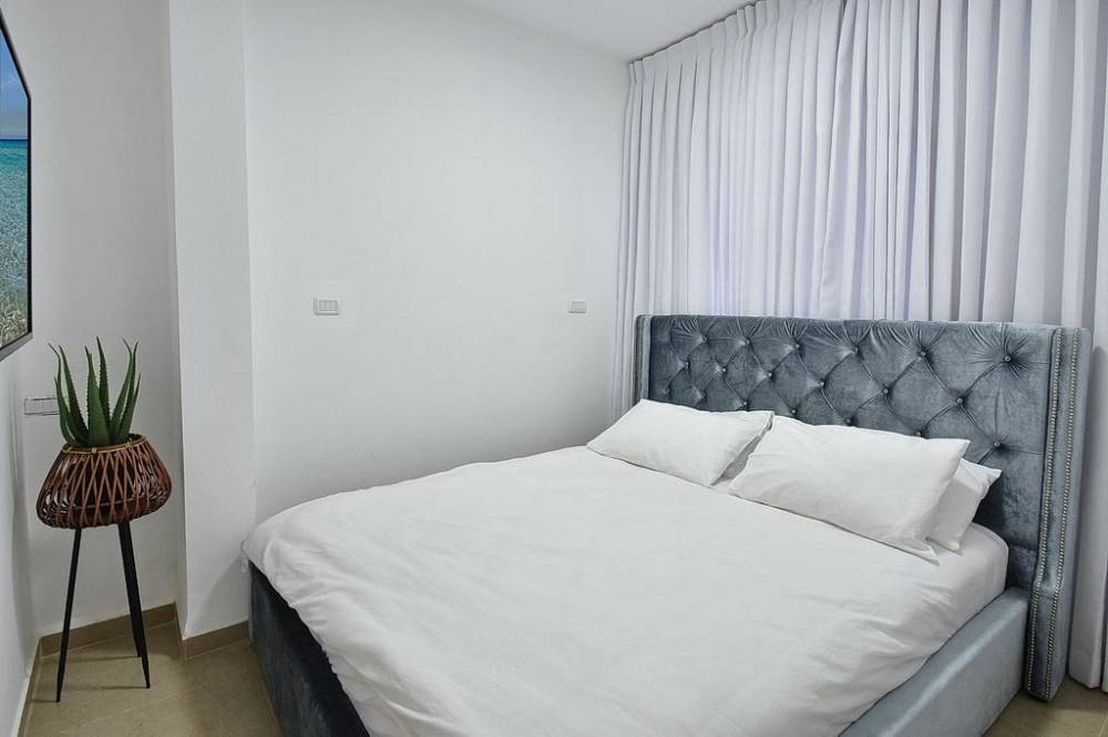 78804 פנים הוילה והחדרים, וילה קינג פאלאס, וילה  בנוף כנרת וילות - Vila 4 U