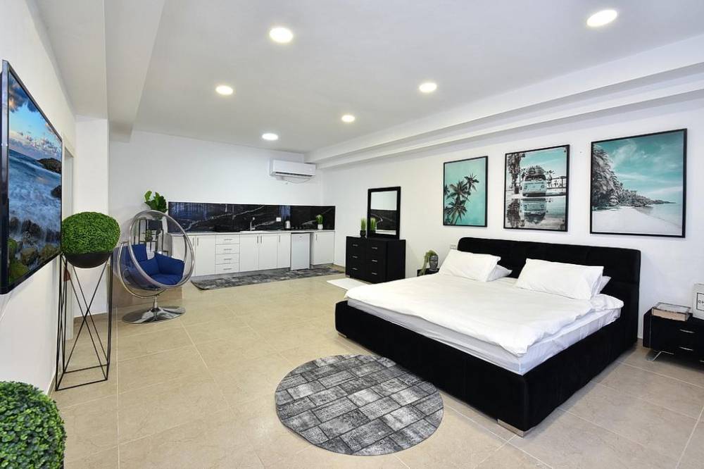 78816 פנים הוילה והחדרים, וילה קינג פאלאס, וילה  בנוף כנרת וילות - Vila 4 U