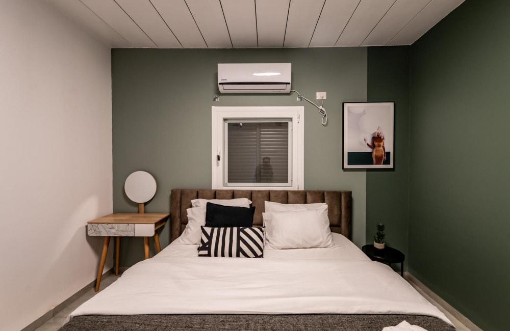 83895 גלריה כללית, אחוזת עומרי, וילה  בצוריאל וילות - Vila 4 U