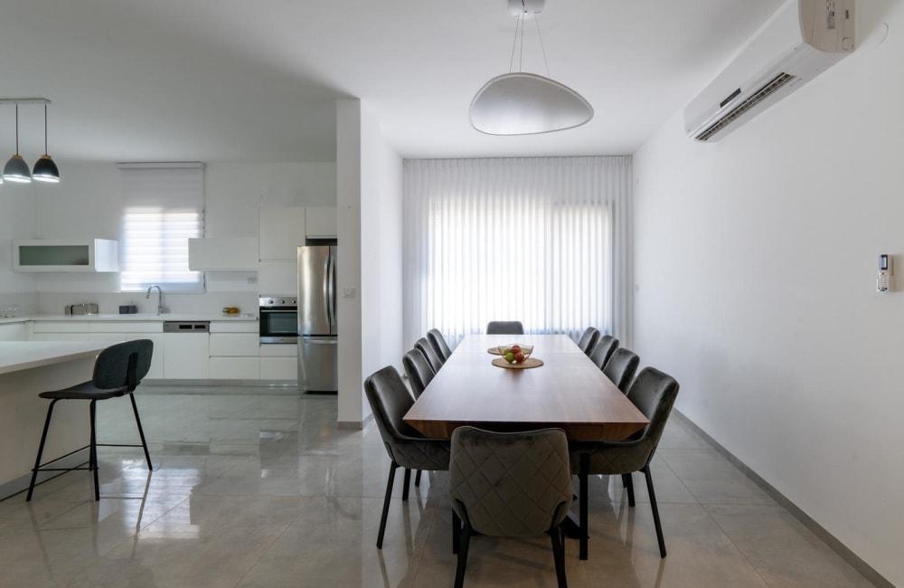 83930 גלריית פנים, אחוזת עומרי, וילה  בצוריאל וילות - Vila 4 U