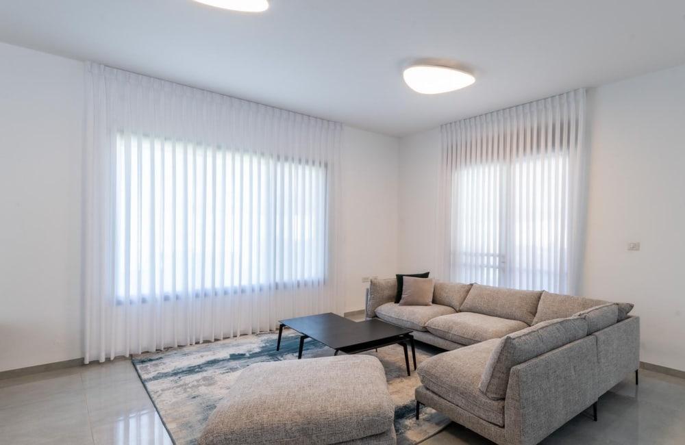 83934 גלריית פנים, אחוזת עומרי, וילה  בצוריאל וילות - Vila 4 U