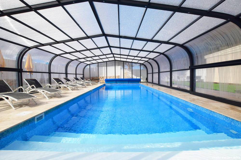 100873 גלריית חוץ, אחוזת עומרי, וילה  בצוריאל וילות - Vila 4 U