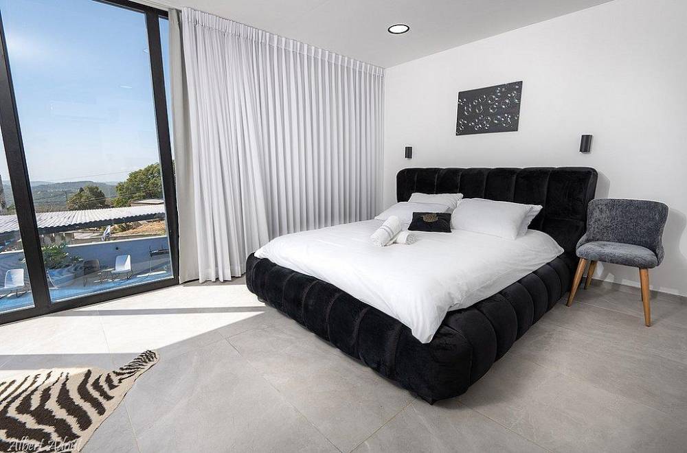 124462 גלריית פנים, מתחם אירוח אודט, וילה  בזרעית וילות - Vila 4 U