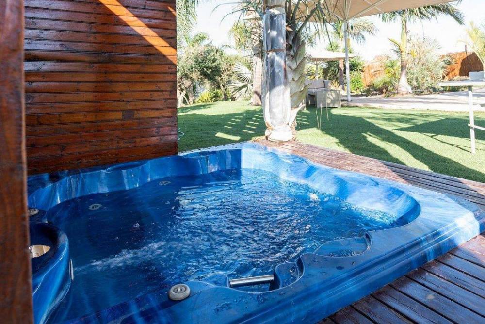 135987 מונקטה, מונקאטה, וילה  בשדה דוד וילות - Vila 4 U