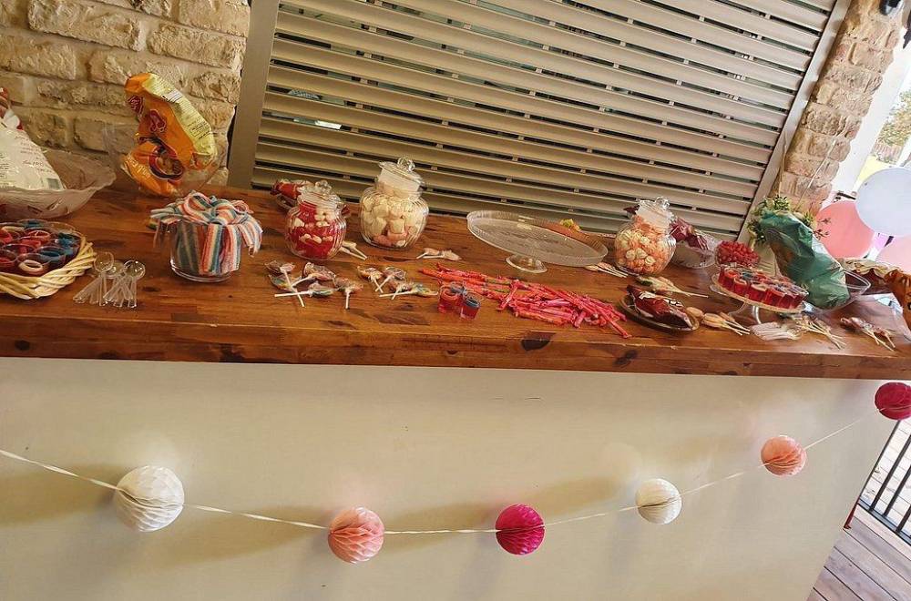 136672 אירועים משפחתיים בר ובת מצווה, אורי אירועים, וילה  בכפר טרומן וילות - Vila 4 U