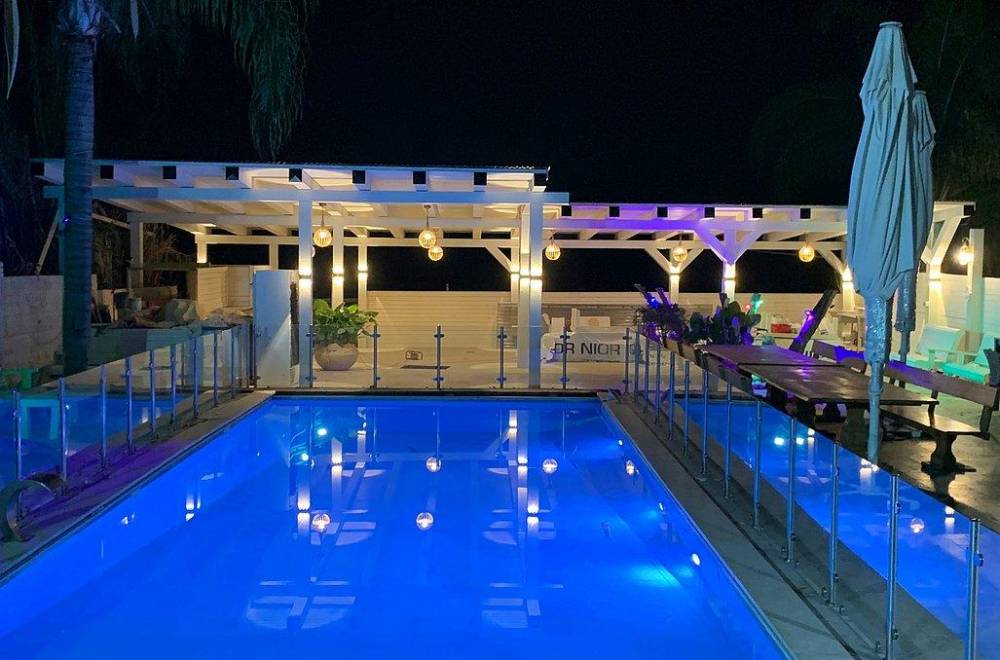 138792 המתחם החיצוני, וילה האליזה, וילה  בשדות מיכה וילות - Vila 4 U