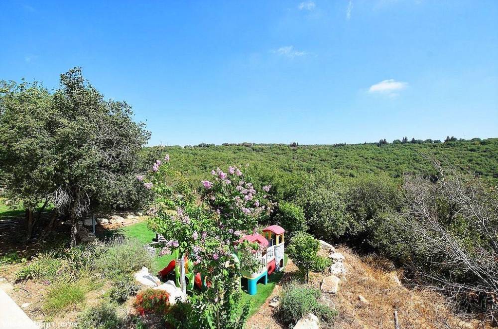 154506 המתחם החיצוני, וילה אלסוס, וילה  בשתולה וילות - Vila 4 U