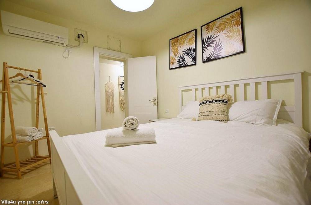 154514 המתחם הפנימי, וילה אלסוס, וילה  בשתולה וילות - Vila 4 U