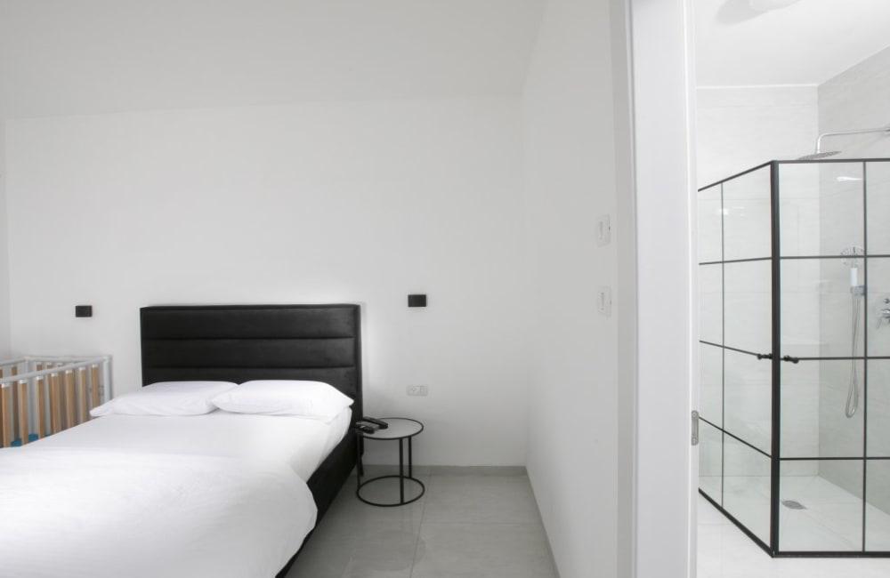 156087 המתחם הפנימי, אחוזת סאנשיין, וילה  בזרעית וילות - Vila 4 U