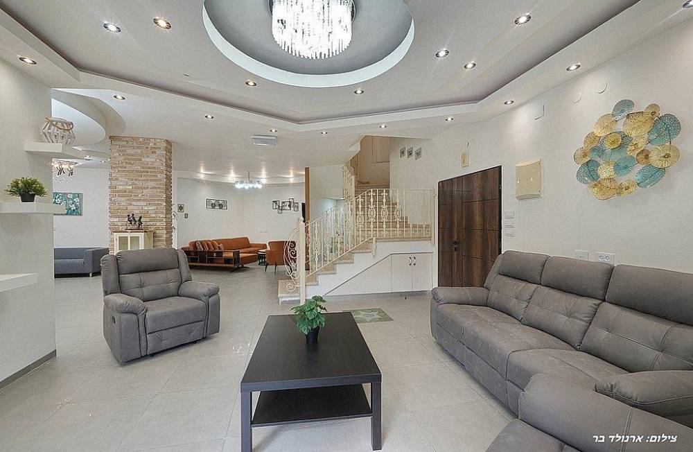 161933 אחוזת הסלעים, אחוזת הסלעים, וילה  בירכא וילות - Vila 4 U