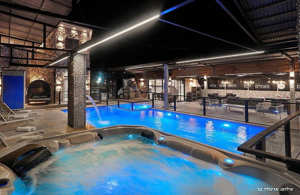 161957 אחוזת הסלעים, אחוזת הסלעים, וילה  בירכא וילות - Vila 4 U