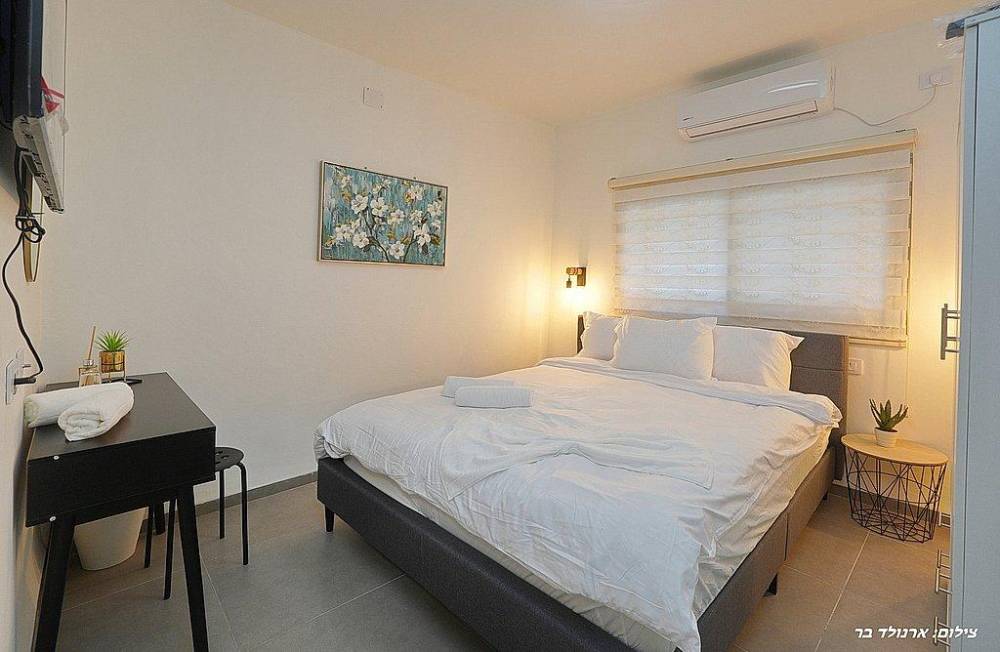 162102 גלרית הוילה, אחוזת הסלעים, וילה  בירכא וילות - Vila 4 U