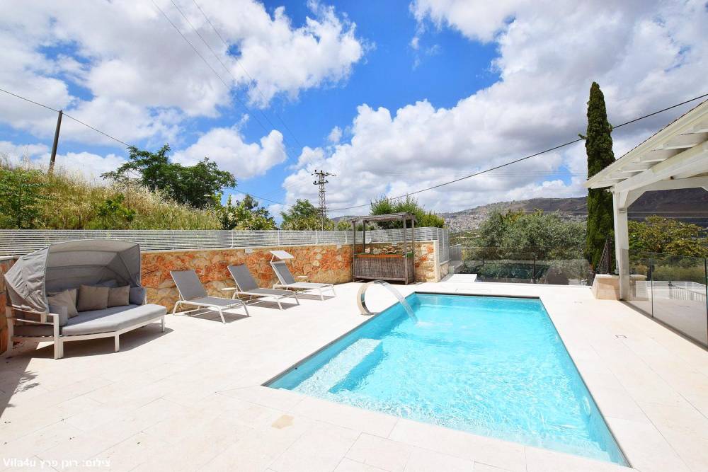 162712 גלריית חוץ, וילה במצפה, וילה  בכרמיאל וילות - Vila 4 U