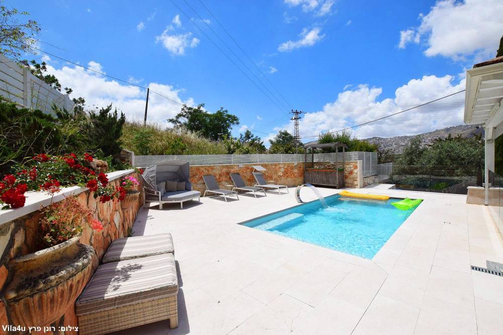 162716 גלריית חוץ, וילה במצפה, וילה  בכרמיאל וילות - Vila 4 U