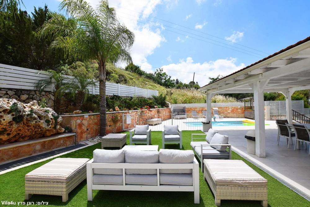 162731 גלריית חוץ, וילה במצפה, וילה  בכרמיאל וילות - Vila 4 U