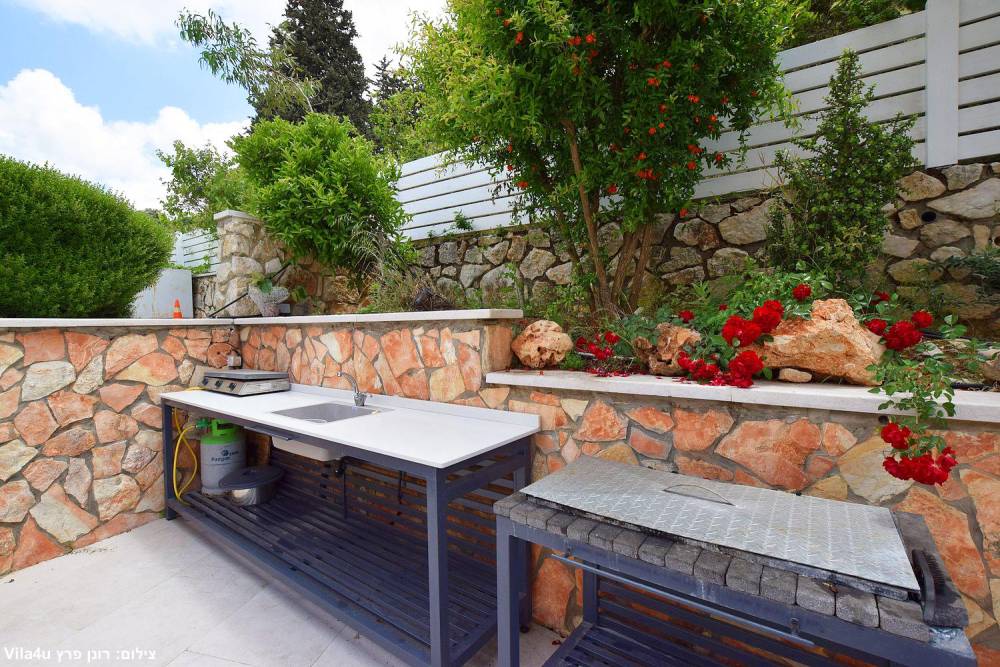 162732 גלריית חוץ, וילה במצפה, וילה  בכרמיאל וילות - Vila 4 U