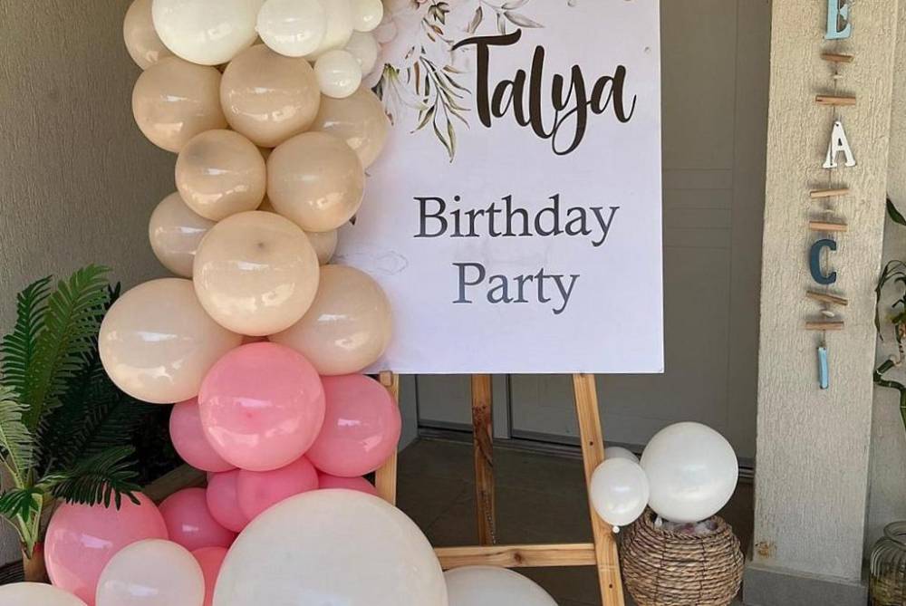 165681 אירועים במקום, החצר בטיילת - אירועים ליד הים, וילה  באשדוד וילות - Vila 4 U