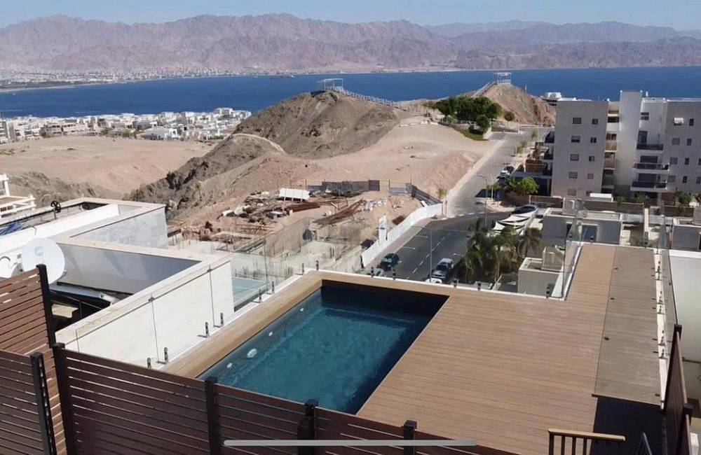 168593 גלרית חוץ, פנטהאוז מיאמי, וילה  באילת וילות - Vila 4 U