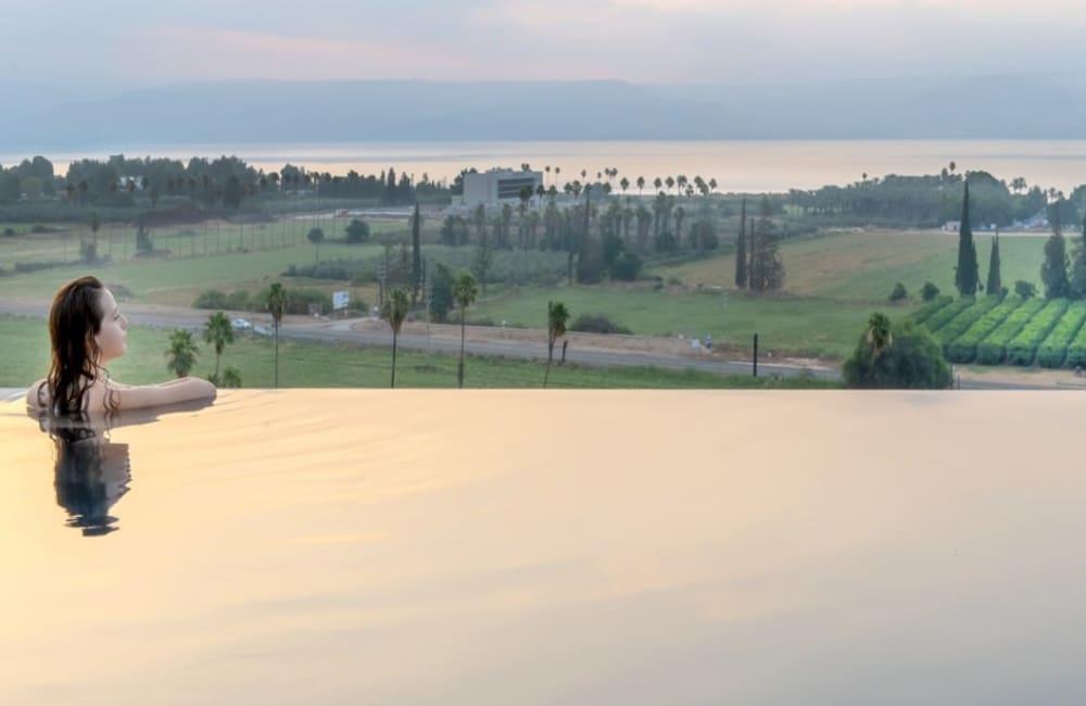 169873 המתחם החיצוני, וילה קסם הנוף מגדל, וילה  במגדל וילות - Vila 4 U