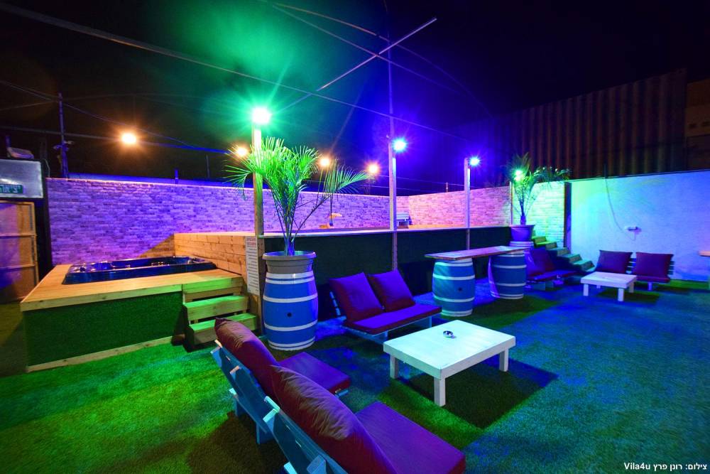 170816 מתחם חיצוני, מתחם אופוריה נתניה, וילה  בנתניה וילות - Vila 4 U