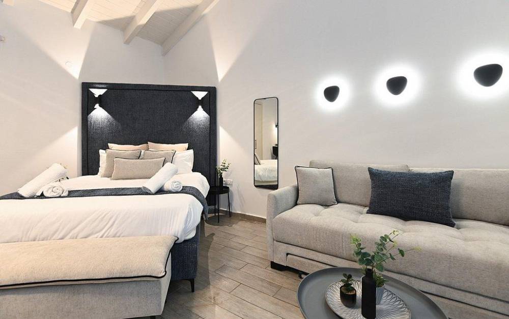 179340 בקתות האירוח, אחוזת לירי ריזורט, וילה  בטבריה וילות - Vila 4 U