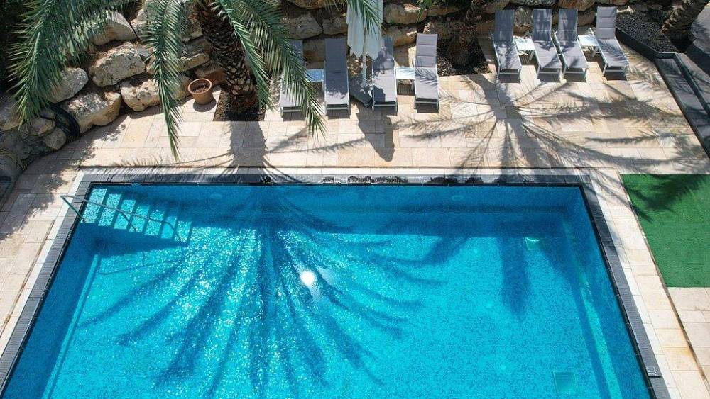 179384 גלריית חוץ, אחוזת לירי ריזורט, וילה  בטבריה וילות - Vila 4 U