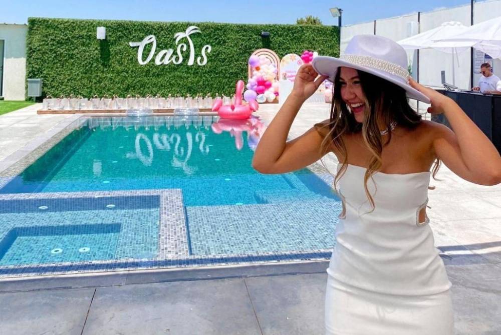 188376 חוגגים אצלנו, אואזיס, וילה  בשדה צבי וילות - Vila 4 U