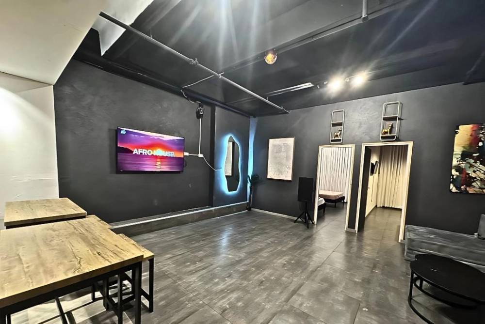 189746 חדרי השינה והג'קוזי, סניורה סוויט | Senyora Suite TLV, וילה  בתל אביב וילות - Vila 4 U