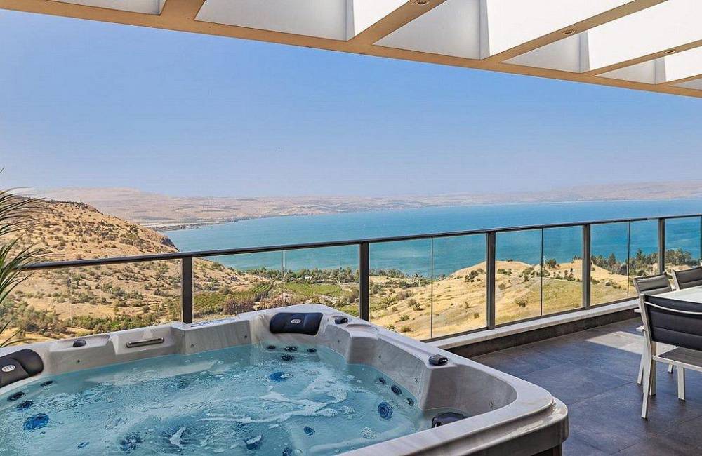 195845 גלריה כללית, רויאל פנטהאוז על הכנרת, וילה  בטבריה וילות - Vila 4 U