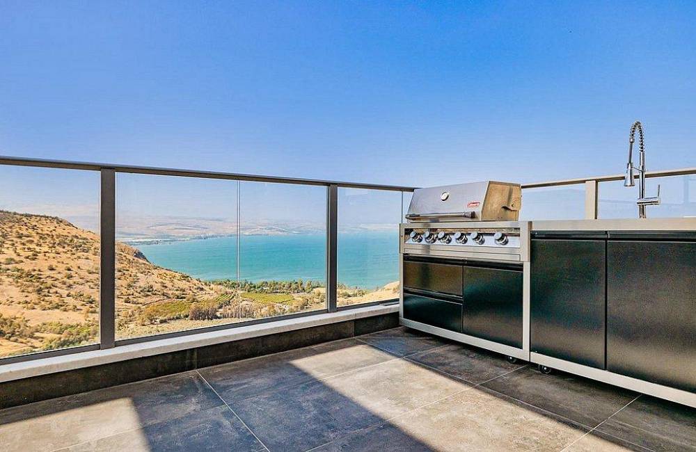 195851 גלריה כללית, רויאל פנטהאוז על הכנרת, וילה  בטבריה וילות - Vila 4 U