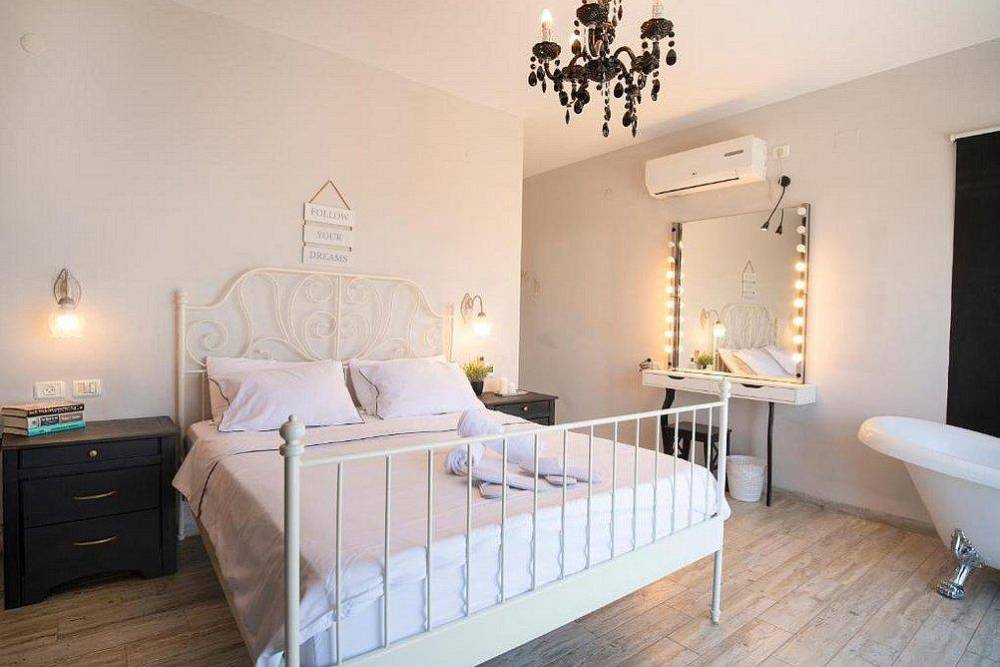 200652 גלריה כללית, וילה לה פטלונה, וילה  בכפר ורדים וילות - Vila 4 U