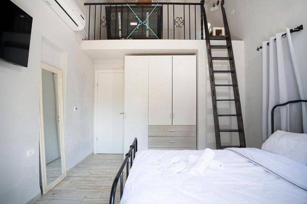 200655 גלריה כללית, וילה לה פטלונה, וילה  בכפר ורדים וילות - Vila 4 U