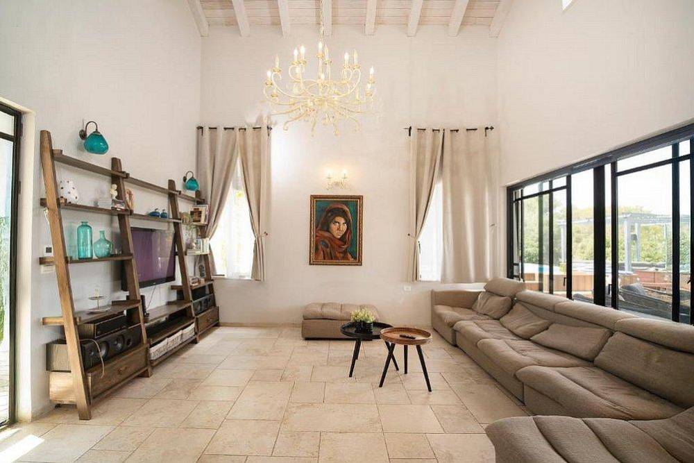 200678 גלרית פנים, וילה לה פטלונה, וילה  בכפר ורדים וילות - Vila 4 U