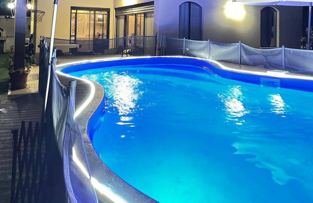 202904 גלרית חוץ, וילה לה פטלונה, וילה  בכפר ורדים וילות - Vila 4 U