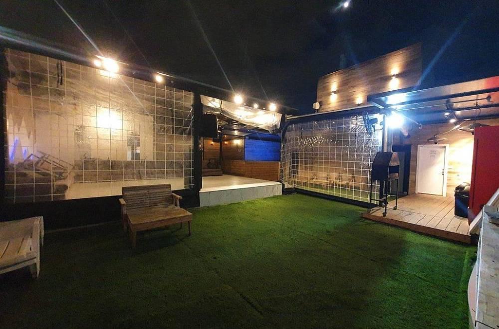 204181 מתחם חוץ, בלו סקיי, וילה  בפתח תקווה וילות - Vila 4 U