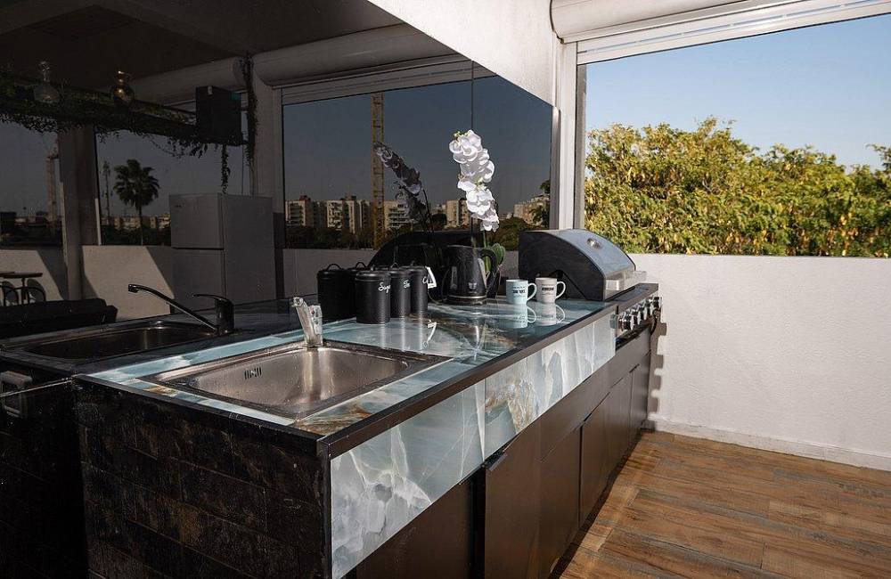 208091 גלריה כללית, הפנטהאוז של תל אביב יפו, וילה  בתל אביב וילות - Vila 4 U