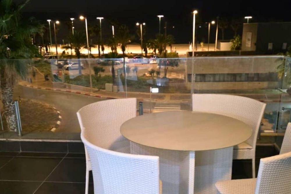 210215 מתחם חוץ, וילה לב הים, וילה  באשדוד וילות - Vila 4 U