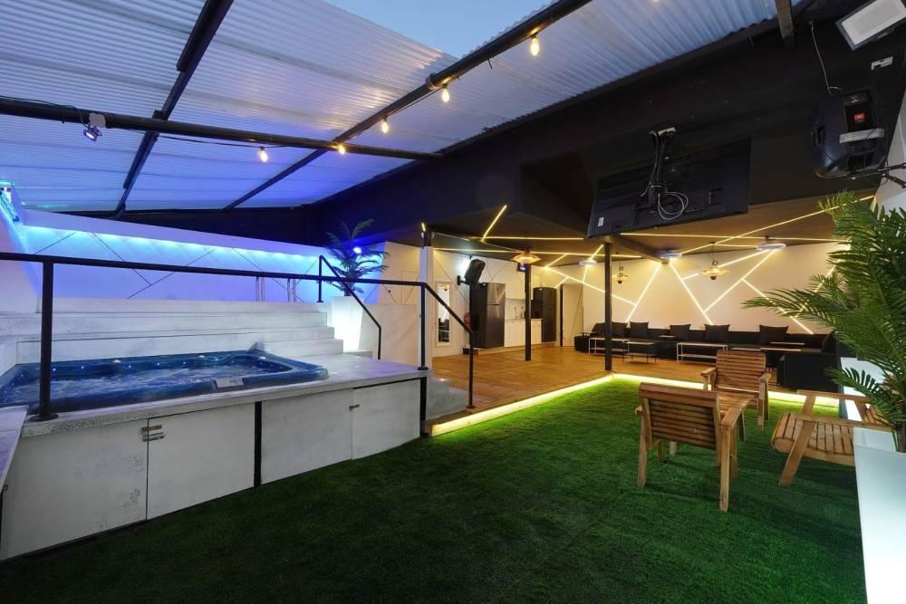 210230 מתחם חיצוני, מתחם האירוח וויט - White, וילה  בהוד השרון וילות - Vila 4 U