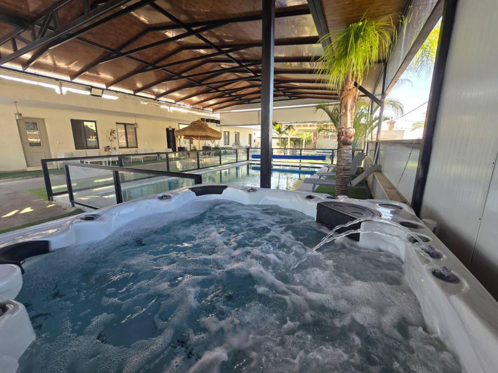 210358 מתחם חיצוני, אחוזת אייל בגליל, וילה  בירכא וילות - Vila 4 U