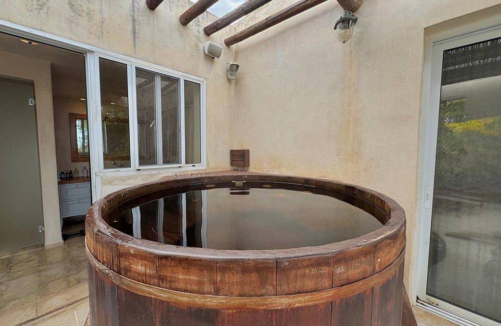 210512 גלרית חוץ, הבית על הדיונה, וילה  בקיסריה וילות - Vila 4 U