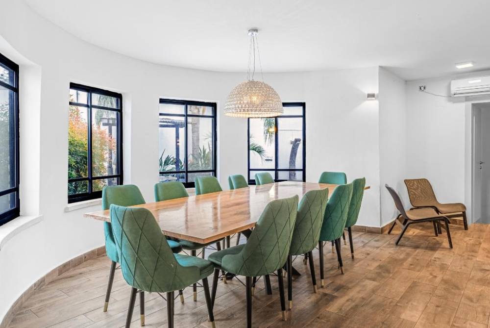 210549 מתחם פנימי, וילה קאסה רויאל, וילה  בשומרה וילות - Vila 4 U