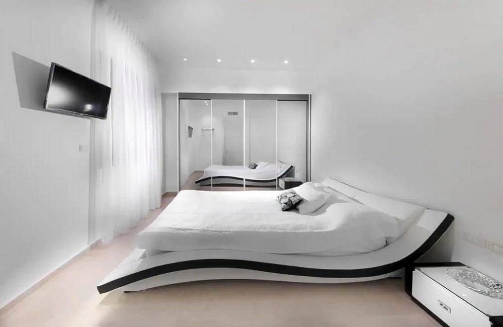 210637 גלריית פנים, רויאל פנטהאוז, וילה  בבת ים וילות - Vila 4 U