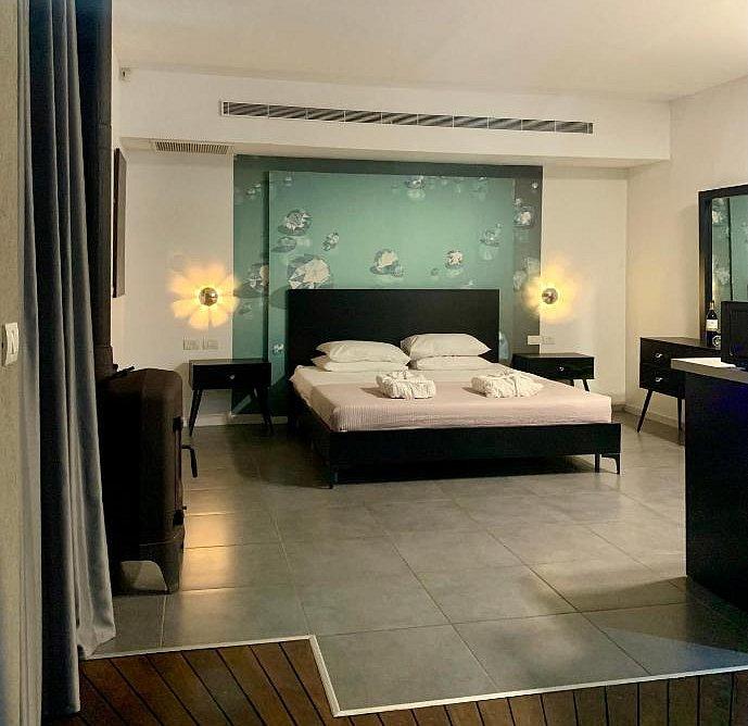 210924 החדרים במתחם, אחוזת יהלום, וילה  בחד נס וילות - Vila 4 U