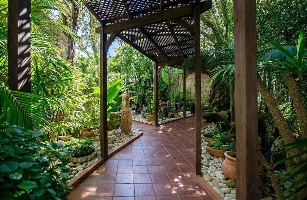 211075 גלרית חוץ, וילה דה קיסריה, וילה  בקיסריה וילות - Vila 4 U