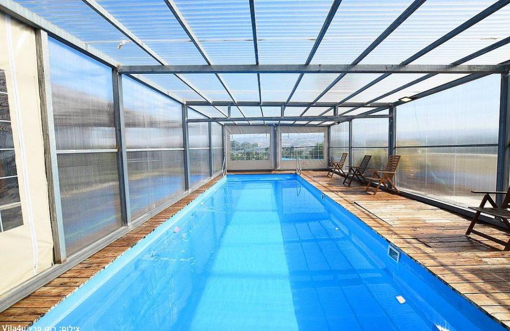 211249 הבריכה בחורף, טוקה צימר - Tocca Zimmer, וילה  באדרת וילות - Vila 4 U