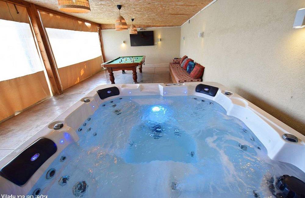 211273 מתחם חיצוני, טוקה צימר - Tocca Zimmer, וילה  באדרת וילות - Vila 4 U