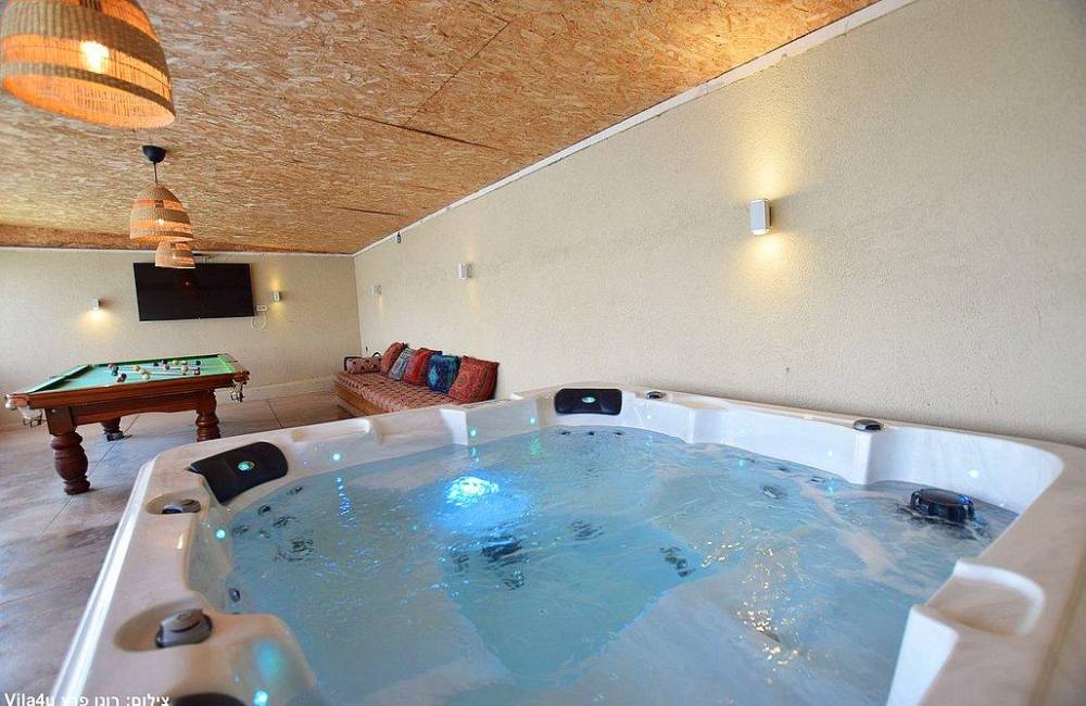 211275 מתחם חיצוני, טוקה צימר - Tocca Zimmer, וילה  באדרת וילות - Vila 4 U